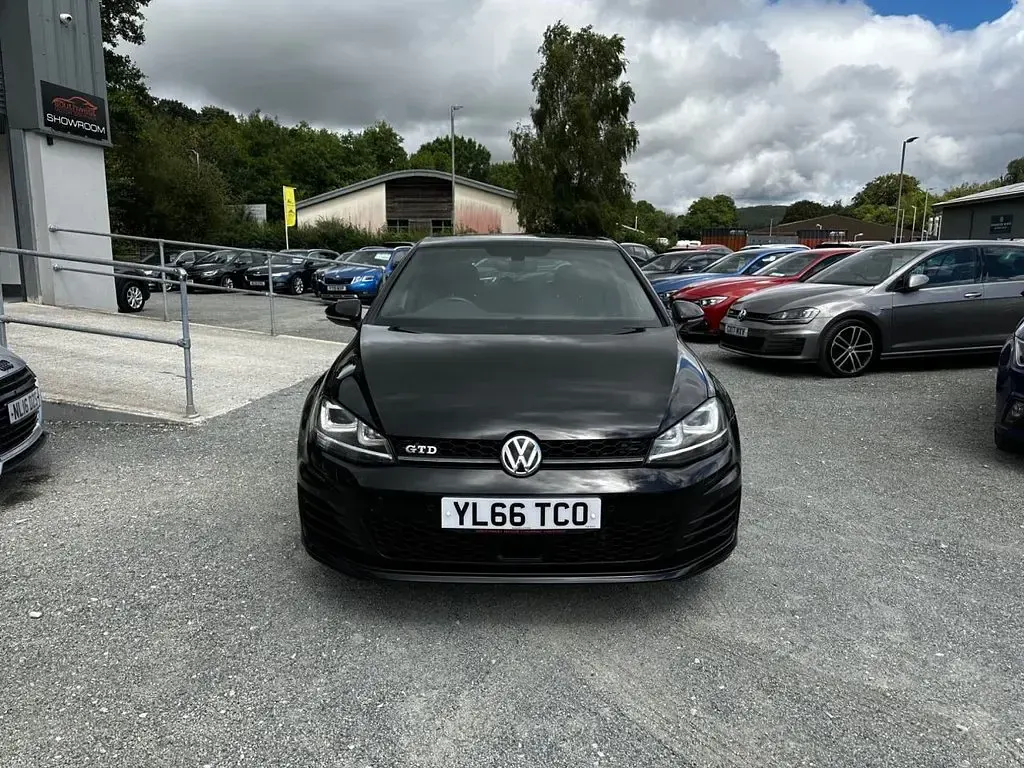 Used VW Golf VII GTD 2017 Black Hatchback