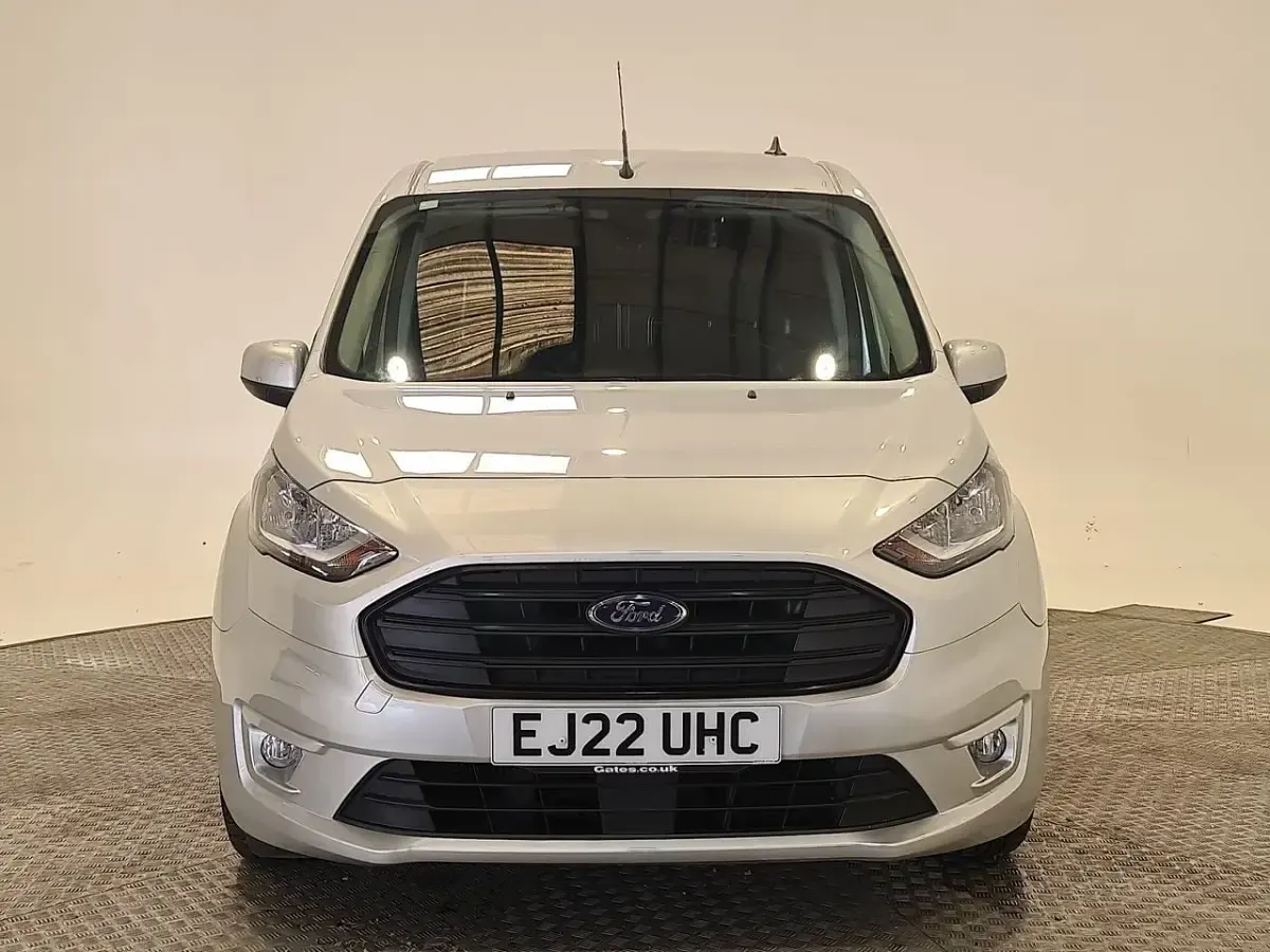 Used Ford Transit Connect Limited 120 HP (88 kW) 2022 Silver MPV
