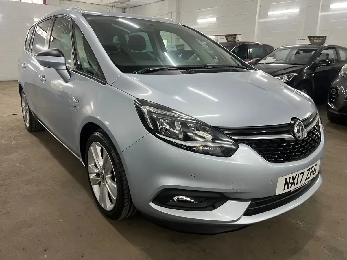 Used Vauxhall Zafira SRi 170 HP (125 kW) 2017 Silver MPV