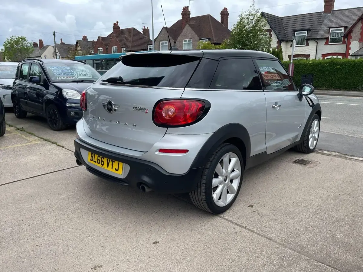 Usado Mini Cooper S Coupé 2016 Prateado Coupé
