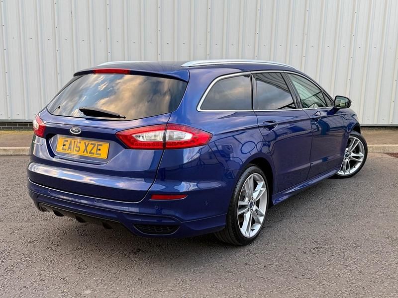 Used Ford Mondeo Titanium 2015 Blue Estate