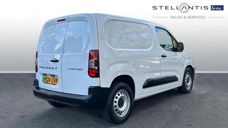 Used Peugeot E-Partner 98 kW (134 HP) 2024 White MPV