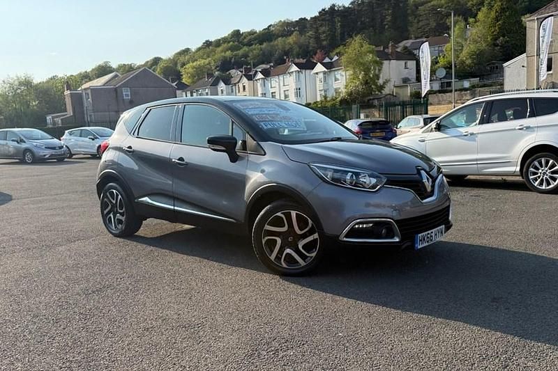 Second-hand Renault Captur Dynamique 90 CP (66 kW) 2016 Gri SUV