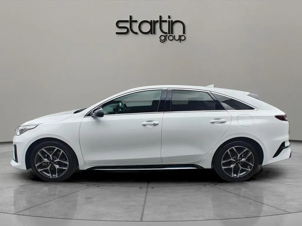 Used Kia ProCeed GT-Line 2021 White Estate