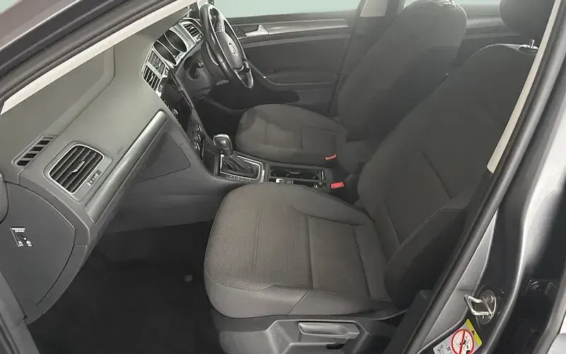 Used VW e-Golf 100 kW (136 HP) 2019 Grey Hatchback