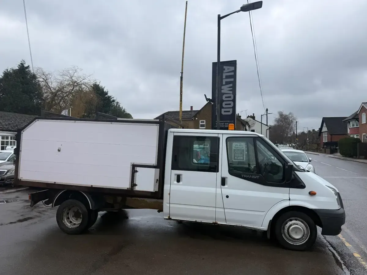 Begagnad Ford Transit 100 HK (73 kW) 2017 Vit Cab