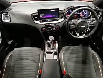 Used Kia Ceed GT-Line 138 HP (101 kW) 2024 Red Hatchback