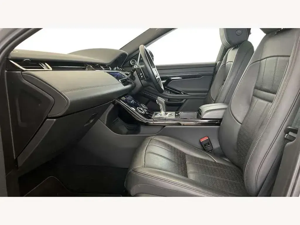 Used Land Rover Range Rover evoque HSE Dynamic 204 HP (150 kW) 2021 Silver SUV