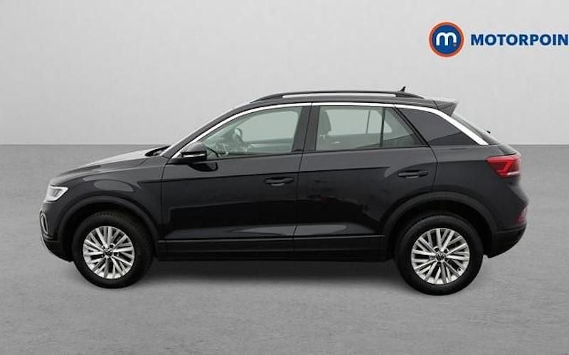Used VW T-Roc Life 150 HP (110 kW) 2025 SUV