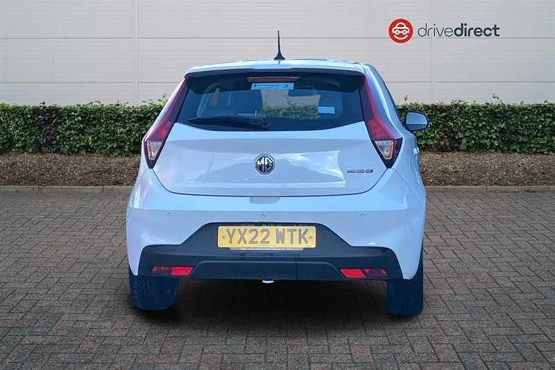 Used MG MG3 Exclusive 106 HP (77 kW) 2022 White Hatchback