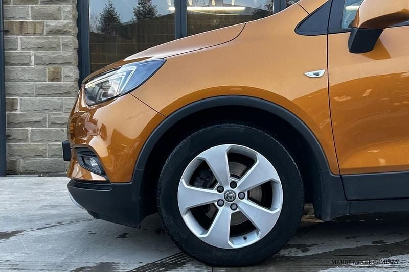 Used Vauxhall Mokka X Active 140 HP (102 kW) 2019 Orange SUV