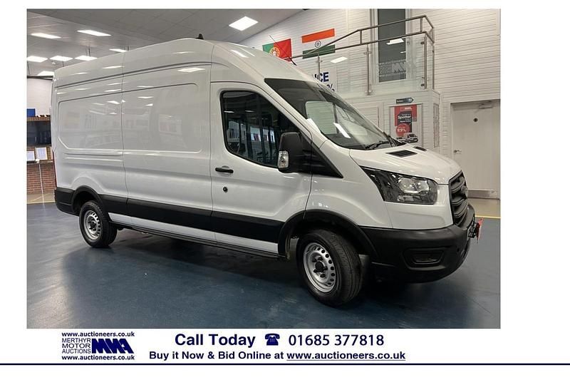 Used Ford Transit 130 HP (95 kW) 2021 White Van