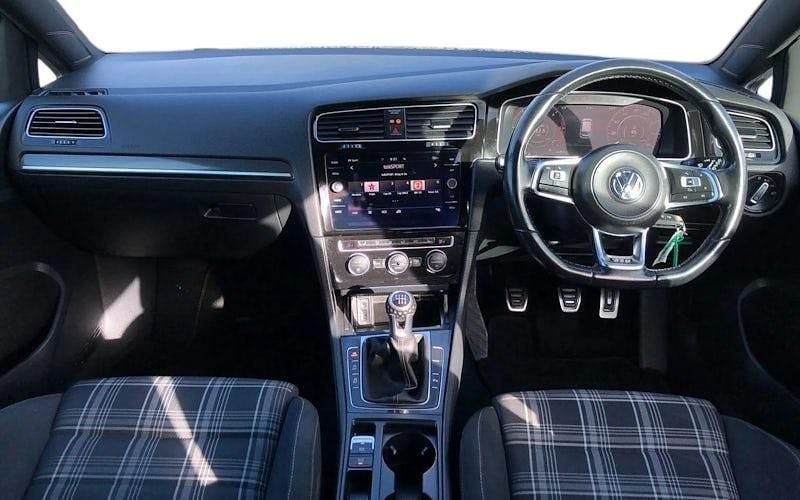 Used VW Golf VII GTD 184 HP (135 kW) 2018 Black Hatchback