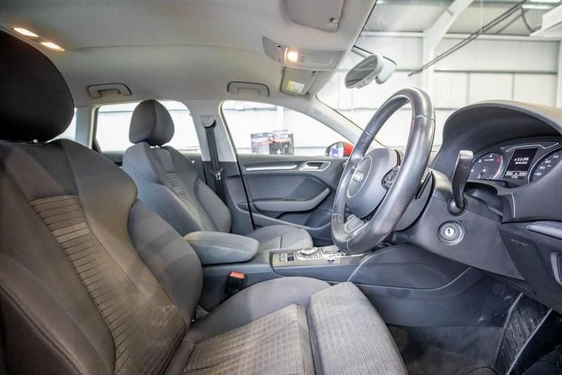 Used Audi A3 Sport 184 HP (135 kW) 2015 Red Hatchback