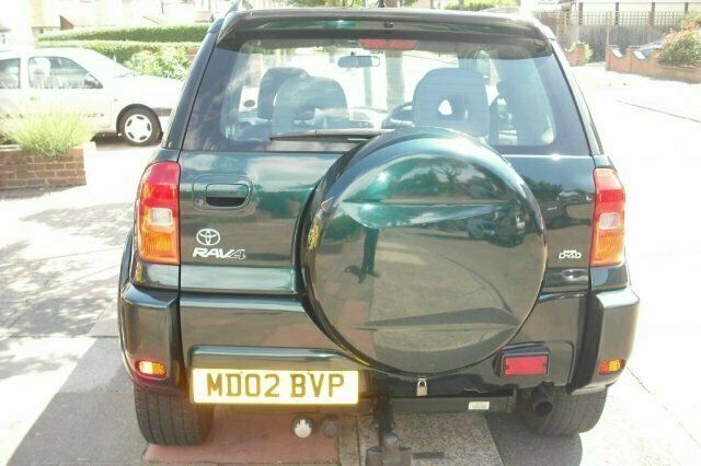 Used 2002 Toyota RAV4 SUV | £2,295 - Image 1/4