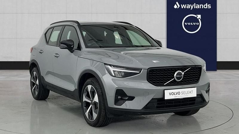 Grey Used 2024 Volvo XC40 Plus SUV | £30,591 (Fair price) - Image 1/4