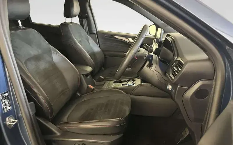 Used Ford Kuga ST-Line 224 HP (164 kW) 2022 Blue SUV