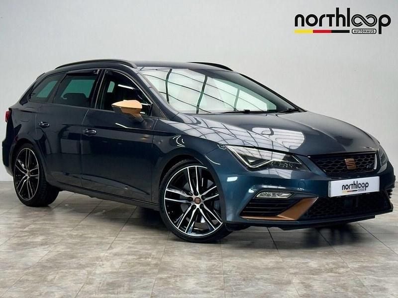 Used Seat Leon 4Drive 300 HP (220 kW) 2019 Grey Estate