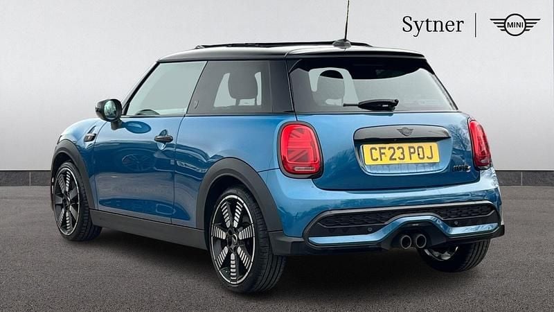 Used Mini Cooper S Exclusive 176 HP (129 kW) 2023 Blue Hatchback