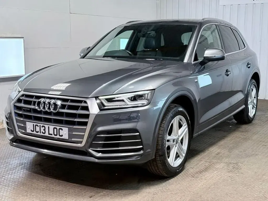 Used Audi Q5 S-Line 190 HP (139 kW) 2019 Grey SUV