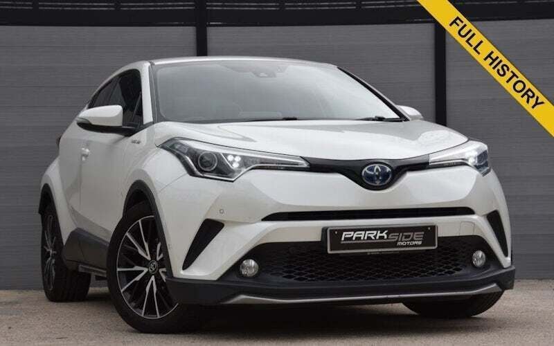 White Used 2017 Toyota C-HR SUV | £12,050 (Expensive) - Image 1/4