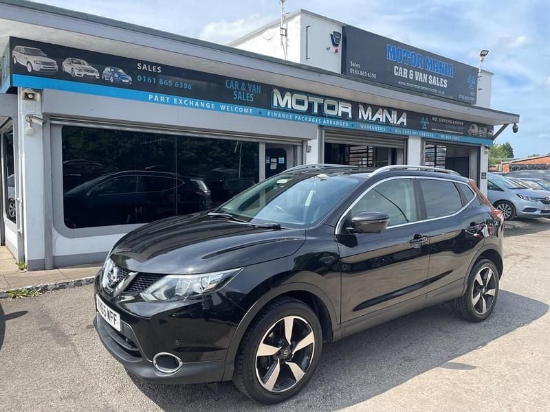 Black Used 2015 Nissan Qashqai N-TEC SUV | £6,495 (Fair price) - Image 1/4