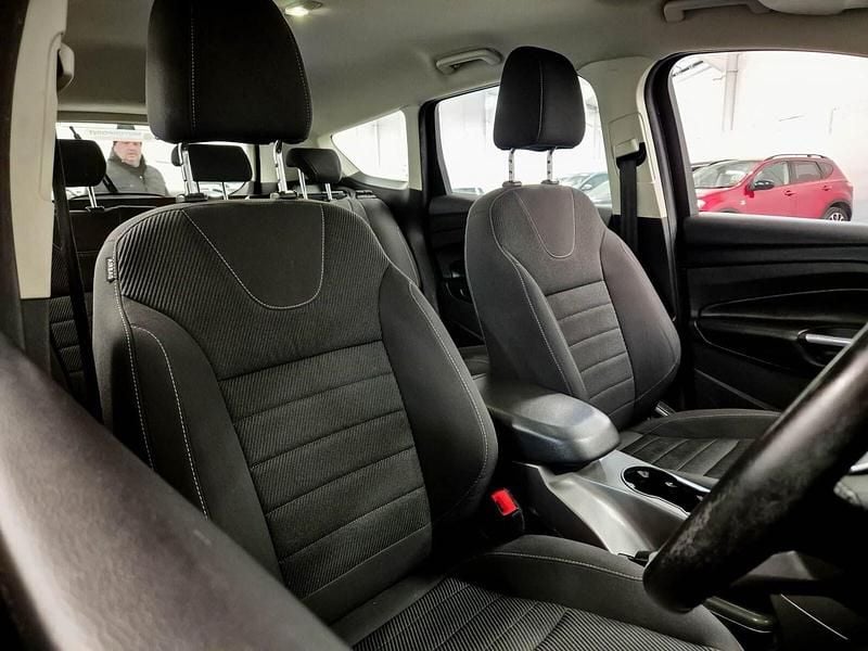 Used Ford Kuga Zetec 150 HP (110 kW) 2015 Black SUV