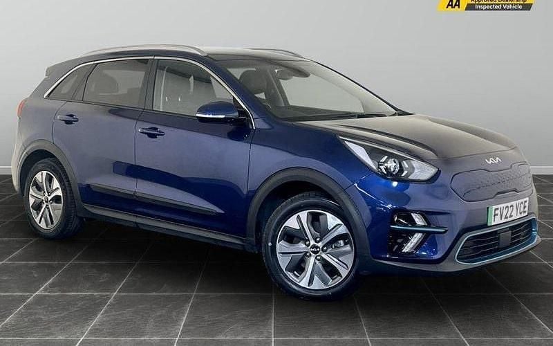 Blue Used 2022 Kia e-Niro 2 SUV | £13,195 (Super price) - Image 1/2