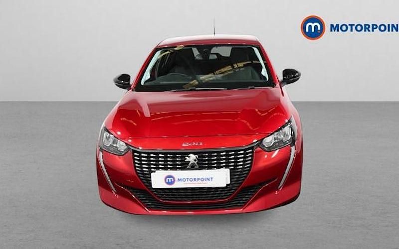 Used Peugeot 208 Allure+ 131 HP (96 kW) 2023 Red Hatchback