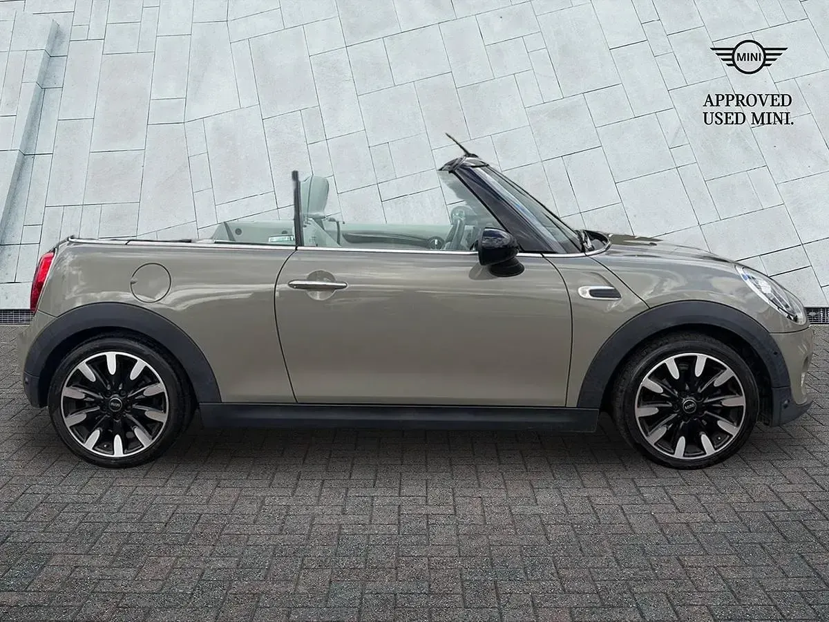 Used Mini Cooper Cabriolet Exclusive 134 HP (98 kW) 2019 Grey Cabriolet