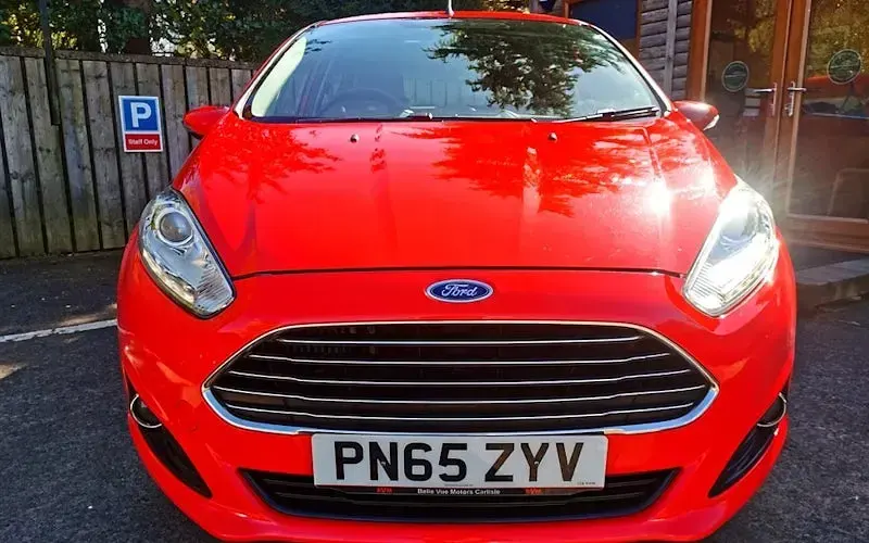 Usado Ford Fiesta Zetec 101 CV (74 kW) 2017 Utilitario