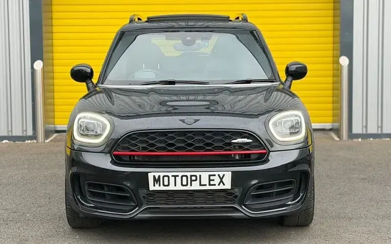 Used Mini John Cooper Works 306 HP (225 kW) 2022 Black Hatchback