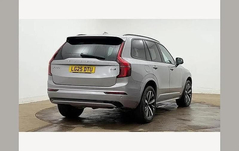 Used Volvo XC90 Plus 247 HP (181 kW) 2025 Silver SUV