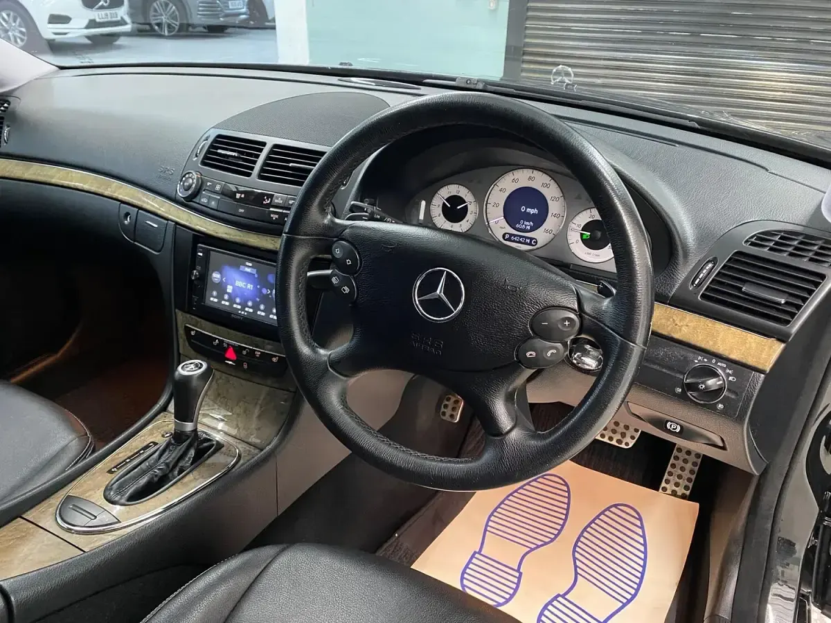 Used Mercedes E280 2009 Black Sedan