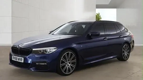 Used BMW 530 M Sport 265 HP (194 kW) 2018 Blue Estate