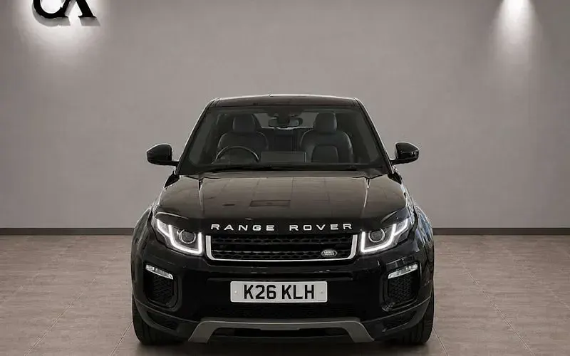 Used Land Rover Range Rover evoque SE 240 HP (176 kW) 2018 Hatchback
