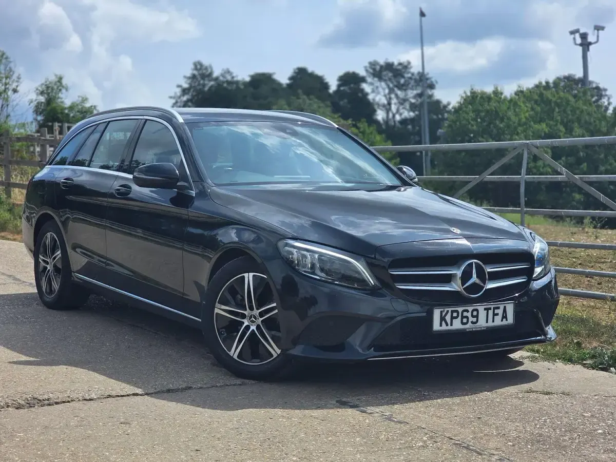 Used Mercedes C200 Premium 2019 Black Estate