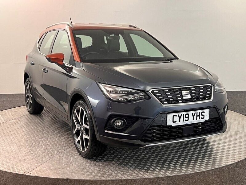 Grey Used 2019 Seat Arona XCELLENCE Lux SUV | £12,265 (Fair price) - Image 1/4