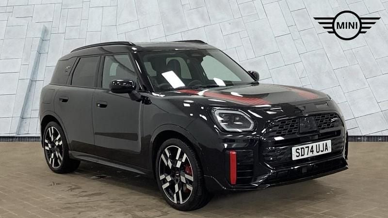 Black Used 2025 Mini John Cooper Works Countryman SUV | £36,995 (Good price) - Image 1/4