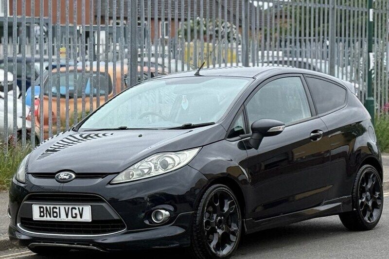 Black Used 2011 Ford Fiesta Metall Hatchback | £2,295 (Good price) - Image 1/1