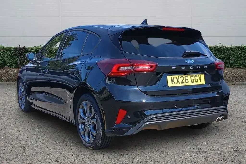 New Ford Focus ST-Line 2026 Black Hatchback