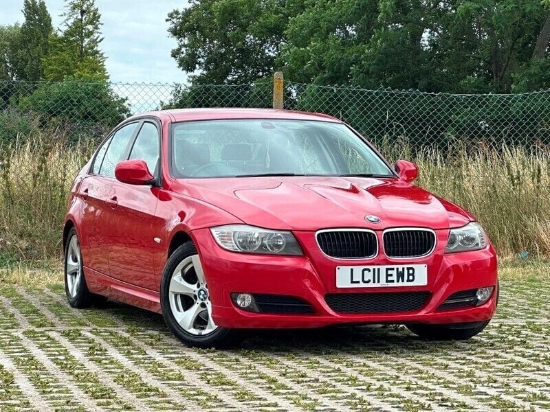 Red Used 2011 BMW 320 Efficient Dynamics Sedan | £2,695 (Fair price) - Image 1/4