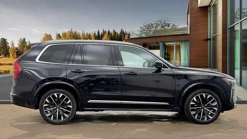 Used Volvo XC90 Ultra 247 HP (181 kW) 2025 Black SUV