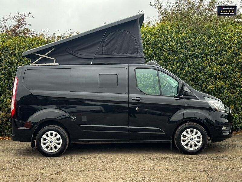 Used Ford Transit Custom Limited 130 HP (95 kW) 2024 Black Van