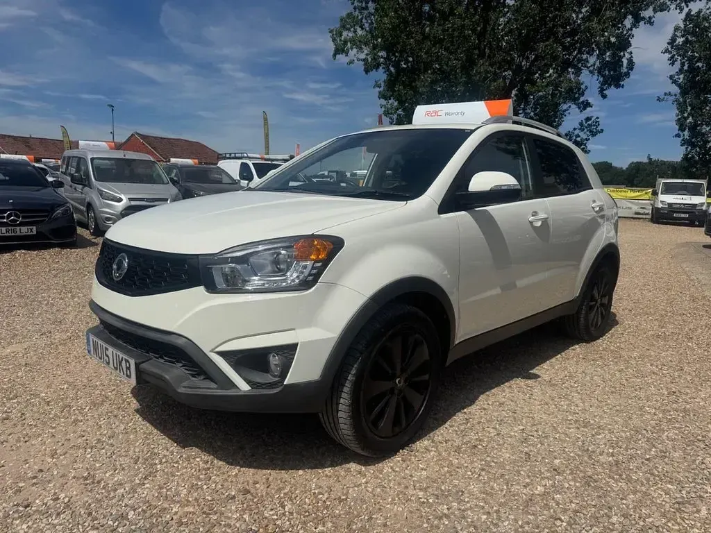 Used SsangYong Korando Limited 2015 White SUV