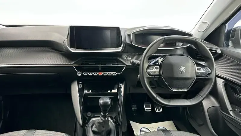 Used Peugeot 2008 Allure Premium 100 HP (73 kW) 2022 Grey SUV