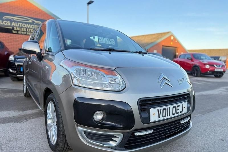 Beige Used 2011 Citroën C3 Picasso VTR Sport MPV | £1,795 (Good price) - Image 1/1