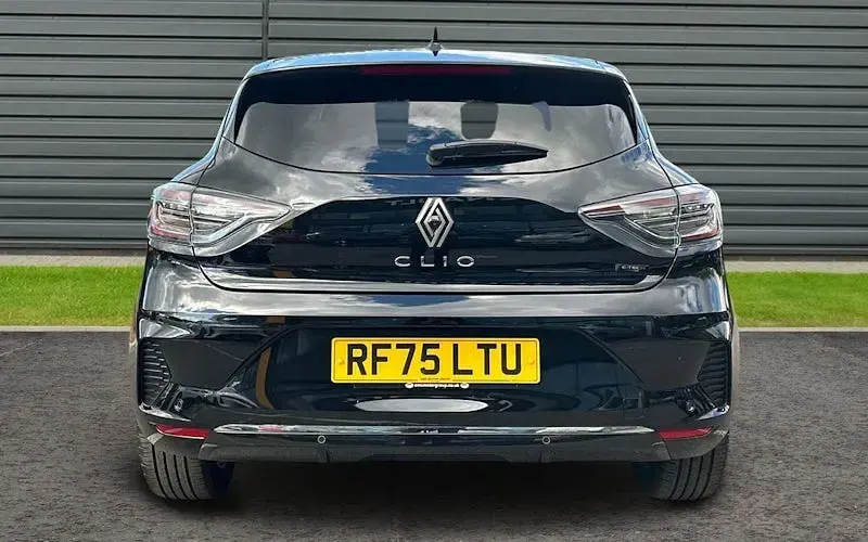New Renault Clio Techno 143 HP (105 kW) 2025 Hatchback