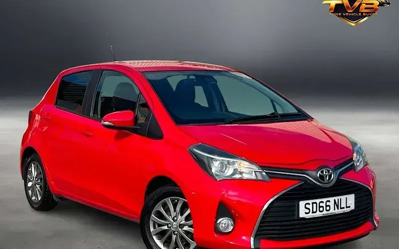 Used Toyota Yaris 99 HP (72 kW) 2016 Hatchback