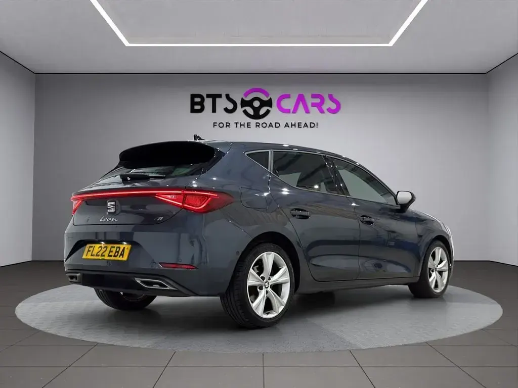 Used Seat Leon FR 130 HP (95 kW) 2022 Grey Hatchback